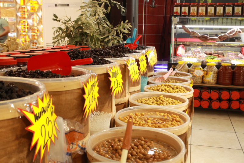 GURME ŞARKUTERİ YOĞUN İLGİYLE AÇILDI