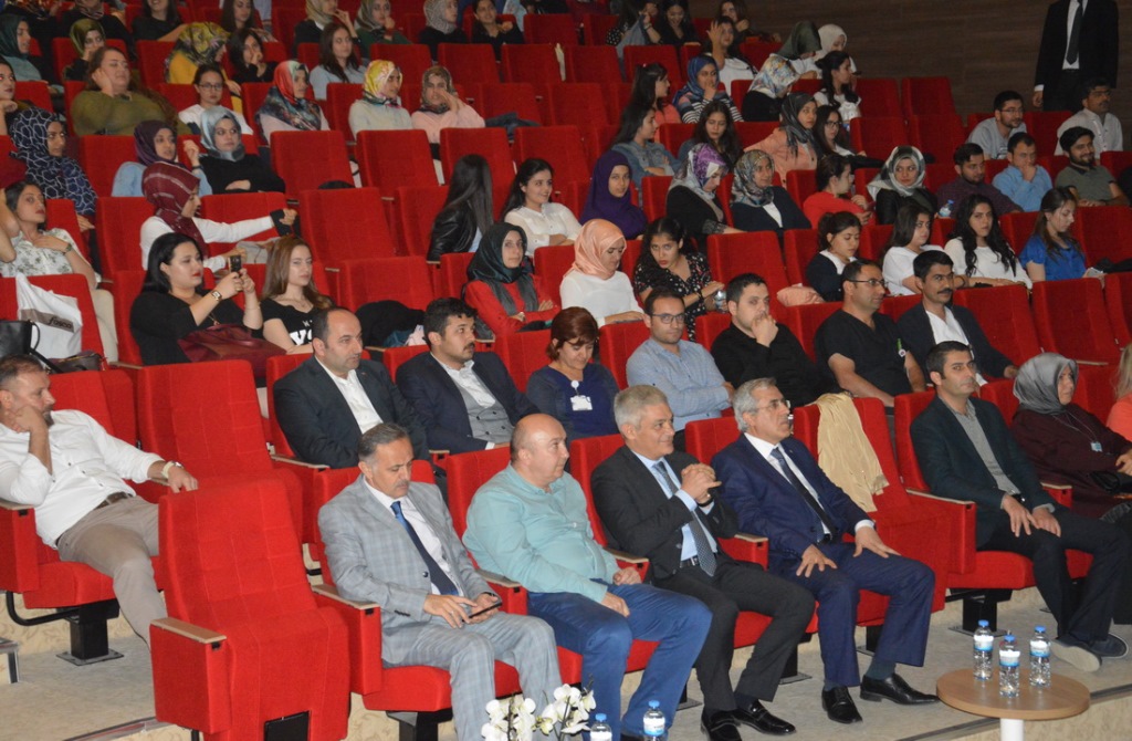 KSÜ, 5 Mayıs Dünya Ebeler Günü ve 12 Mayıs Dünya Hemşireler Gününü Kutladı