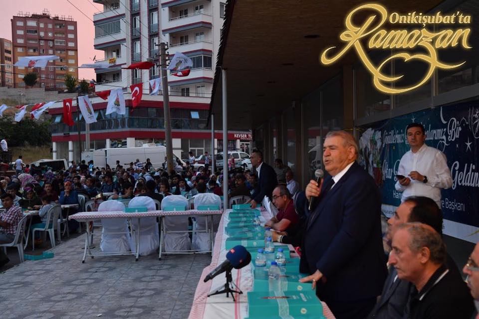 Onikişubat Belediyesi İftar Programlarıyla Ramazan’da Gönüllere Taht Kurdu