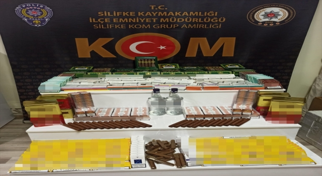 KKTC’den Mersin’e gelen 4 yolcunun çantasında kaçak tütün ürünleri bulundu