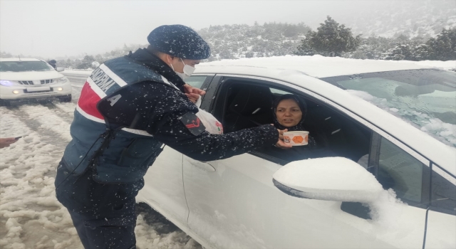 GÜNCELLEME SeydişehirAntalya kara yolu trafiğe kapatıldı