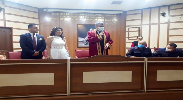Anamur’da çiftler nikah için ”02.02.2022” tarihini seçti