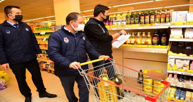 Zabıtadan Ayçiçek yağı denetimi