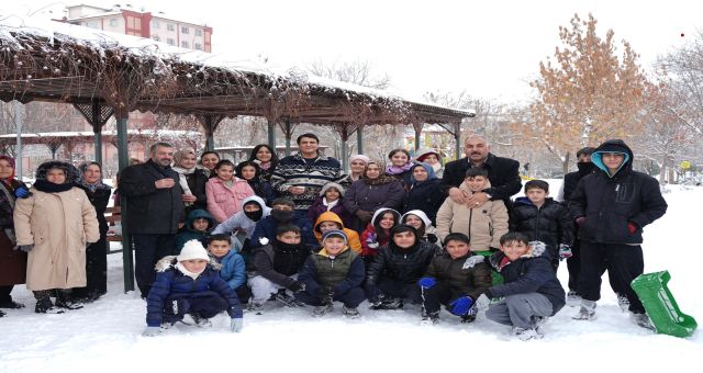 Başkan Umut Yılmaz Sahada: Karla Mücadele Aralıksız Sürüyor
