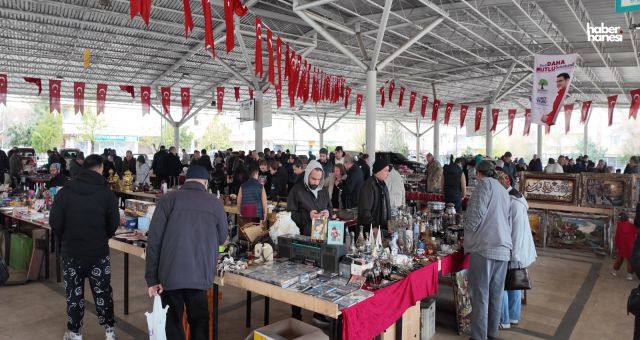 Şehitkamil’de Antika Pazarı Yoğun İlgi Gördü
