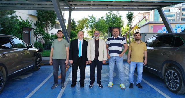 Kahramanmaraş Büyükşehir’in Elektrikli Şarj İstasyonlarına Trugo’dan Büyük Övgü