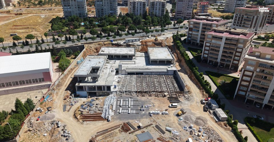 Kahramanmaraş'a 370 Milyon TL'lik Dev Gençlik Yatırımı! Yeni Merkezde Çalışmalar Hızla Sürüyor
