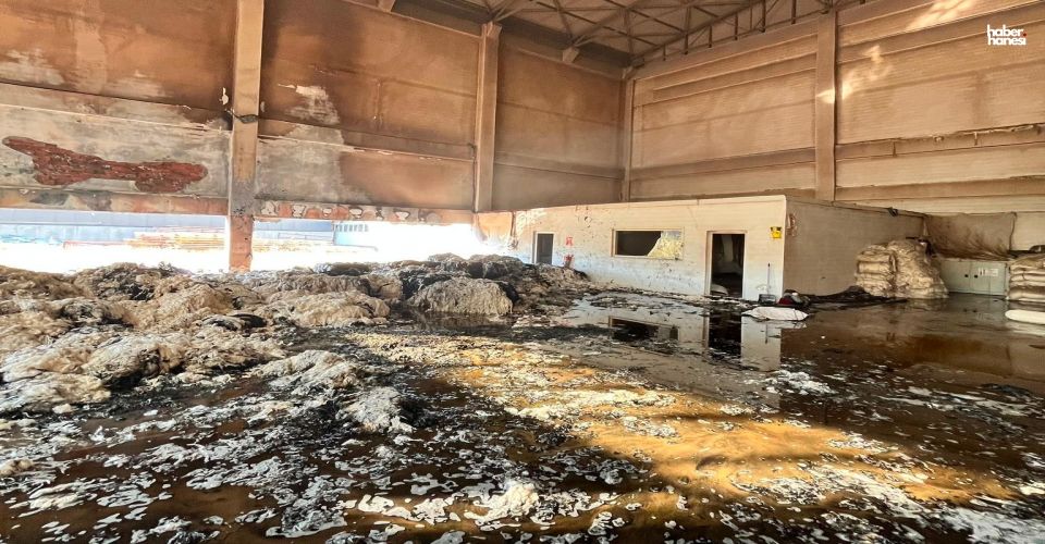 Kahramanmaraş’ta Fabrika Yangını! İtfaiye Ekipleri Seferber Oldu