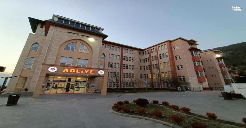 Kahramanmaraş'ta Sahte Sanal Para Tuzağı Çökertildi: 5 Kişi Tutuklandı