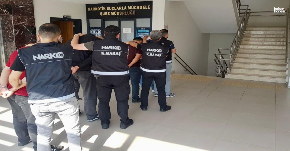Kahramanmaraş’ta Tarihi Uyuşturucu Operasyonu! Mobilyalara Gizlenen Binlerce Hap Ele Geçirildi