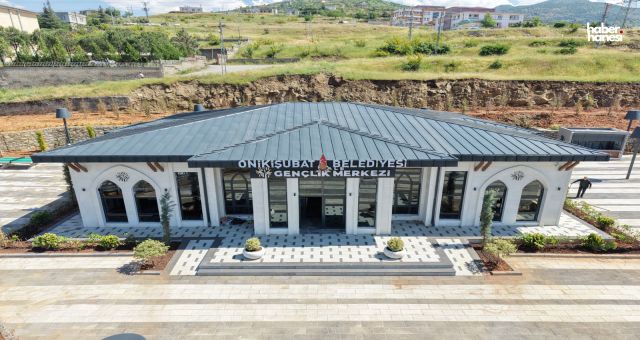 Onikişubat Belediyesi’nin Kale Gençlik Merkezi hizmete açılıyor