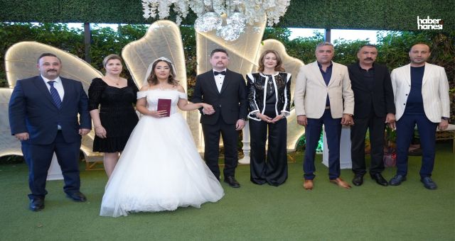 Vekil Zuhal Karakoç Danışmanının Mutlu Gününde Yanında Oldu