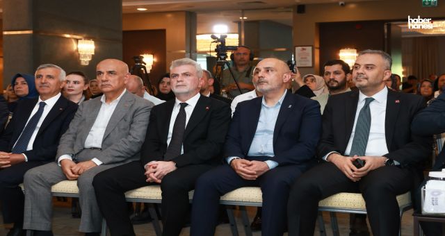 Başkan Toptaş, Şehrin Ekonomisi Zirvesi’nde Onikişubat’ın kalkınma vizyonunu anlattı