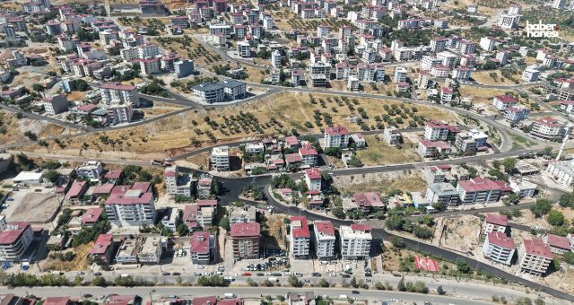 Kahramanmaraş Büyükşehir, Dulkadiroğlu Aslanbey’de Asfalt Mesaisini Durmaksızın Sürdürüyor