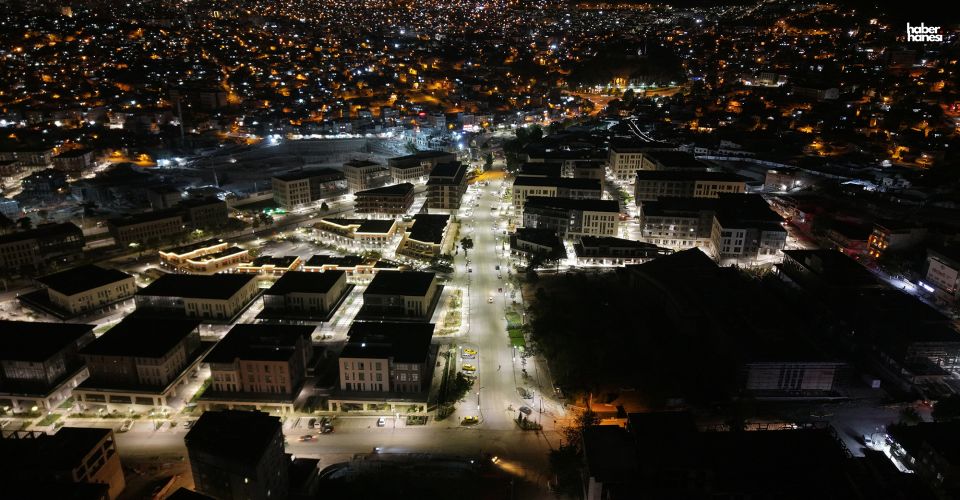 Kahramanmaraş Büyükşehir, Şeyh Adil Caddesi’ni Baştan Sona Yenileniyor