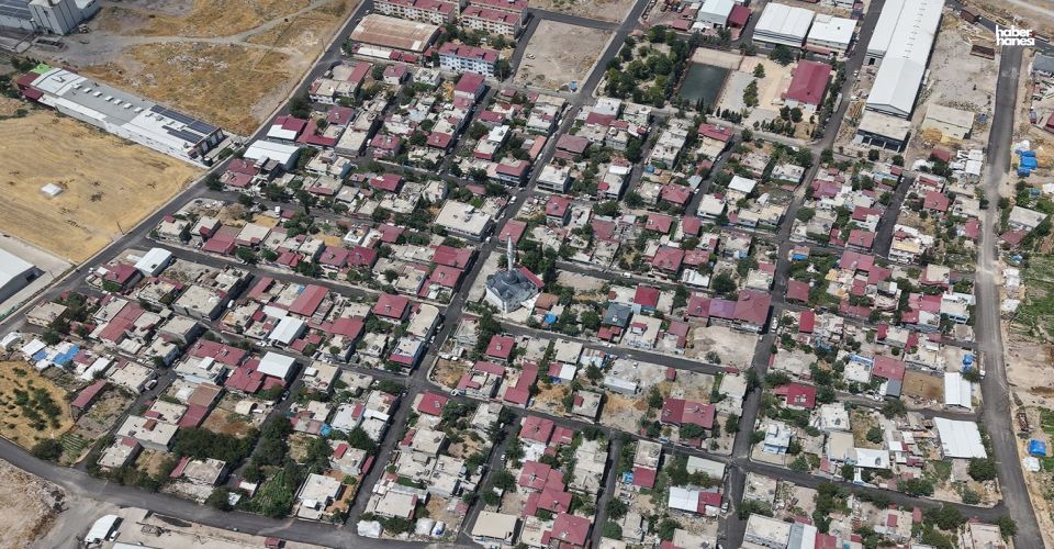 Kahramanmaraş Büyükşehir, Gençosman Mahallesi’nin Yollarını 71 Milyonluk Yatırımla Yeniledi