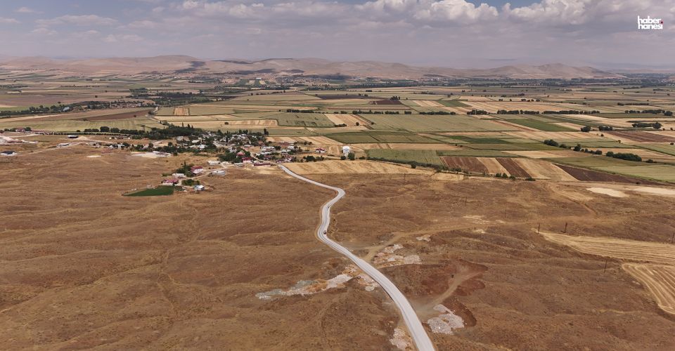 Kahramanmaraş Büyükşehir’den Afşin Kırsalında Ulaşımı İyileştiren Yol Çalışması
