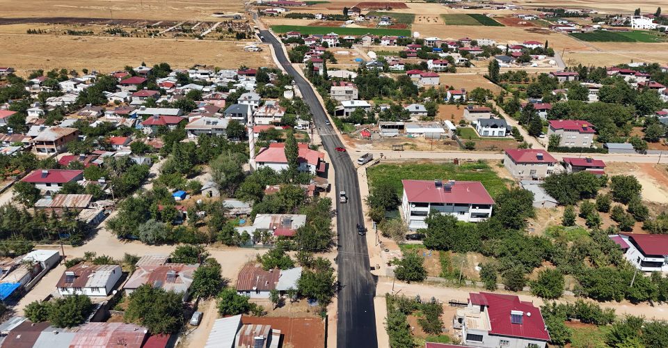 Kahramanmaraş Büyükşehir’den Afşin’de Ulaşımı İyileştirecek Bir Asfalt Yatırımı Daha