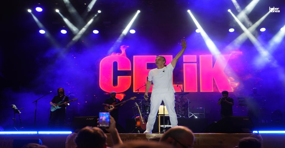 Kahramanmaraş Geleneksel Ağustos Fuarı’nda Çelik Gecesi; KAFUM’da Coşku Doruğa Çıktı