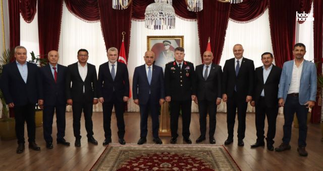 AK Parti Kahramanmaraş Heyeti İl Jandarma Komutanı Tataroğlu’nu Ziyaret Etti