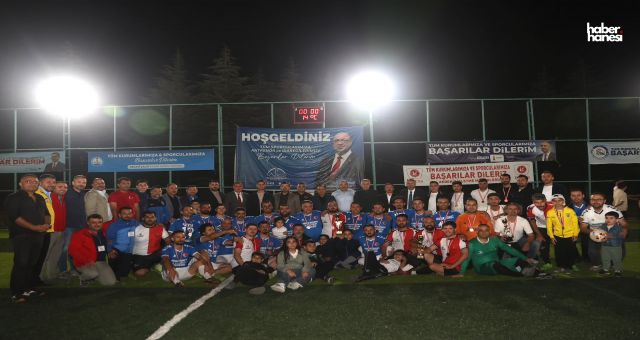 Dulkadiroğlu Kupası’nda Şampiyon İl Millî Eğitim, Kazanan Dostluk Oldu