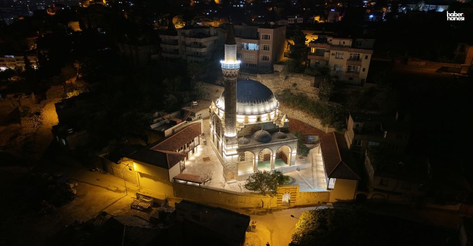 Kahramanmaraş Depremde Hasar Alan 5 Cami Daha Yeniden İbadete Açılıyor