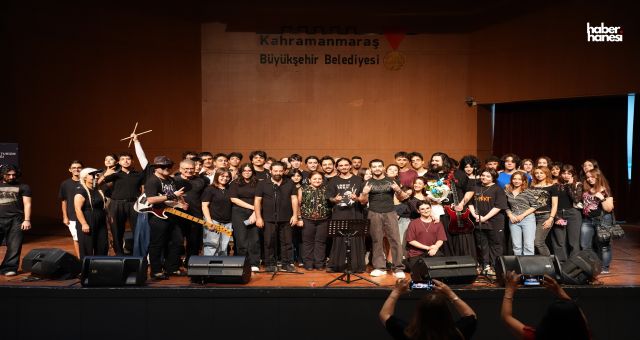 Kahramanmaraş’ta Festivalin Sekizinci Günü Türk Rock Müziği Konseriyle Taçlandı