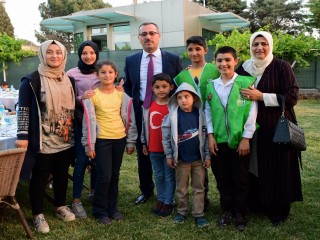 BAŞKAN GÜNGÖR: “SİZLER YÜCE RABBİMİZİN BİZLERE EMANETİSİNİZ”