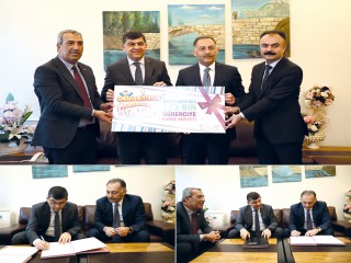 İMZALAR, KARNE HEDİYELERİ İÇİN ATILDI