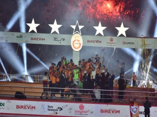 Şampiyon Galatasaray’a Türk Telekom sponsorluğunda özel kutlama