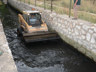 Elbistan'da 60 Yıllık Kanal Temizleniyor