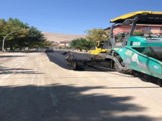 14 Caddeye 120 Bin Metrekare Asfalt Serildi