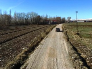 Belediye Kırsal Mahallelerde Yol Çalışmasına Başladı