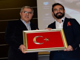 Dr. Özgür Bolat, KSÜ’de “Mutluluk ve Başarının Psikolojisi” Konulu Konferans Verdi