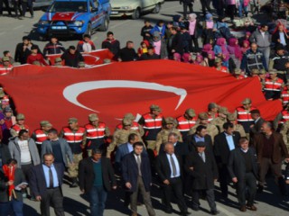 Çağlayancerit Mehmetçik İçin Tek Yürek oldu
