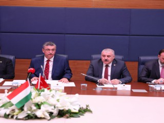 Macaristan-Türkiye Dostluk Grubu Meclisteki Temaslarını Sürdürüyor