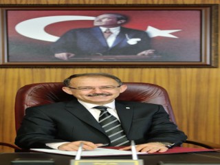 Rektör Dağlı'nın 23 Nisan Mesajı