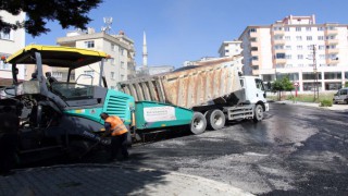 Asfalt Çalışması Kemal Önyurt Caddesinde