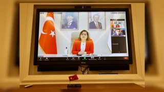 Başkan Şahin Sanaldan Öğrencilerle Buluştu