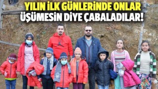 Çocuklar Üşümesin Diye Yollara Düştüler