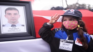 Şehit Polis Son Yolculuğuna Uğurlanıyor