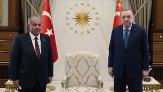 Cumhurbaşkanı Recep Tayyip Erdoğan, KKTC Cumhuriyet Meclisi Başkanı Sennaroğlu'nu Kabul Etti