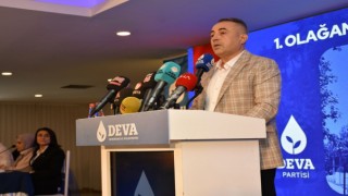 Deva Partisi Kahramanmaraş İl Başkanı UZM.DR. KARATUTLU: "Üniversite Öğrencileri Evsiz, Yurtsuz Kaldı."