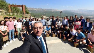 Gençlerimiz Geleceğimizin Teminatı