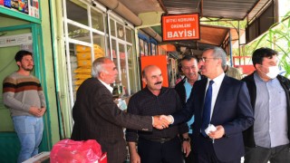 Kahramanmaraş Büyükşehir Belediye Başkanı Güngör Köy Garajı’nda Esnafla Bir Araya Geldi