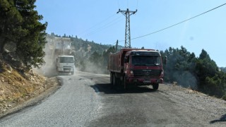 Kahramanmaraş Ilıca’da Grup Yolları Yenileniyor