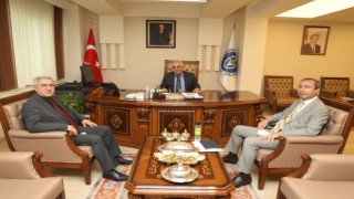Kahramanmaraş Sütçü İmam Üniversitesi Prof. Dr. Niyazi Can Ve Kahramanmaraş İstiklal Üniversitesi Rektörü Prof. Dr. Sami Özgül İle Bir Araya Geldi