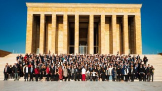 Genç Deva Ekibi Anıtkabir'de
