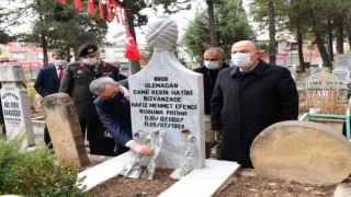 Güngör: “Türk Bayrağı Ümmetin Ümididir”