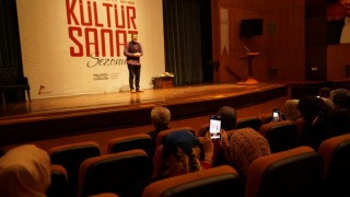 Kahramanmaraş'ta İnsan ve İrfan Dersleri Düzenlendi